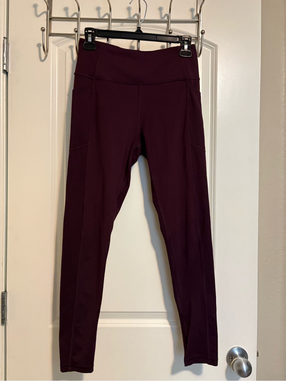 Victoria Secret High-Waist Burgundy Leggings with Side Pockets